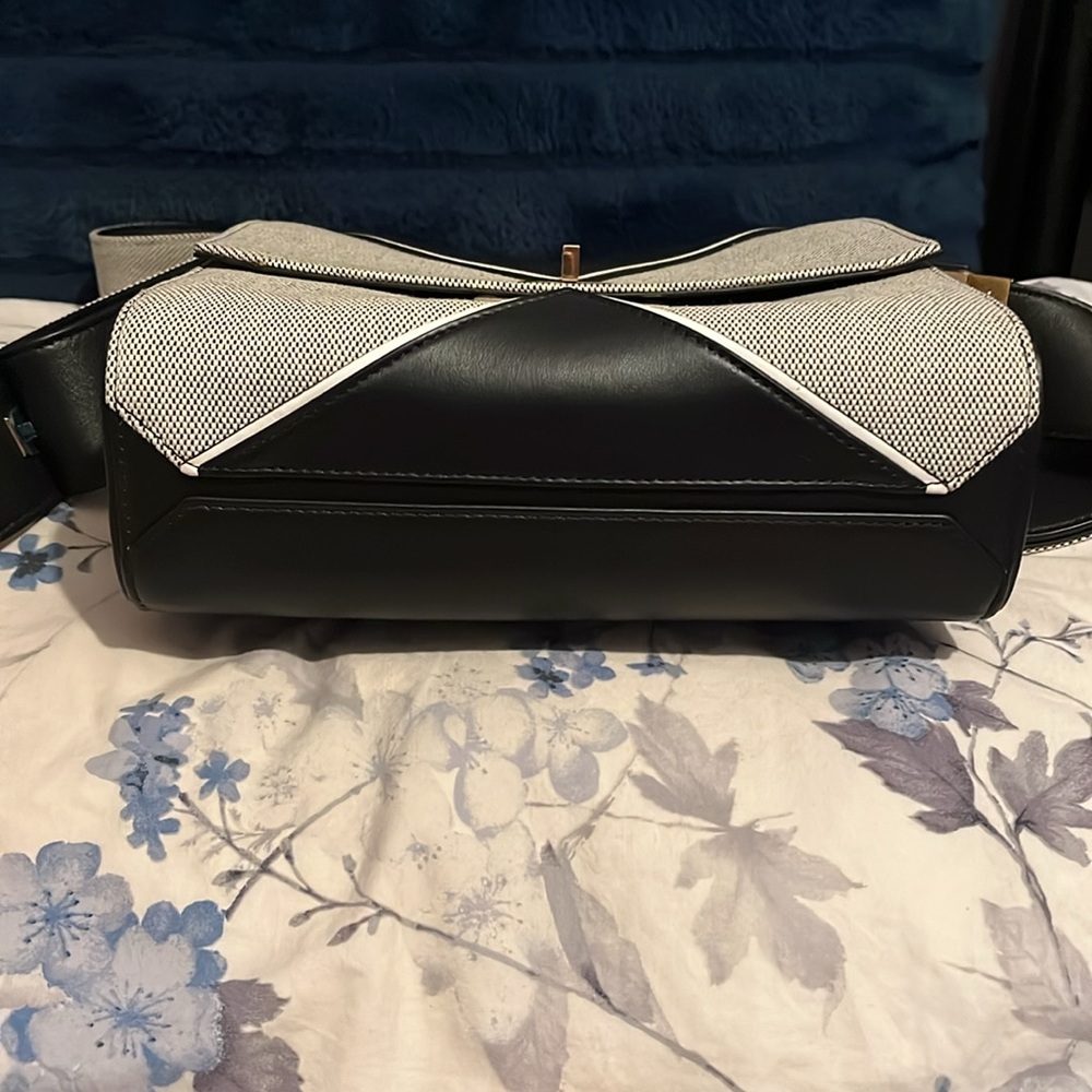 Givenchy “Eden” Bag with Envelope Flap - Picture 4 of 14